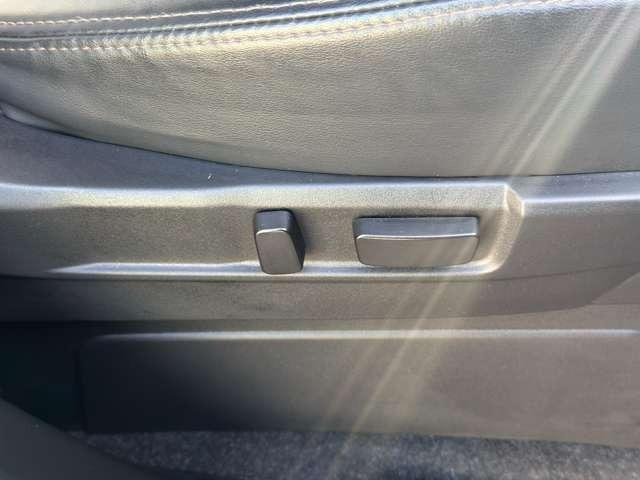 デリカD:5 ジャスパー ディーゼルターボ 4WD 純正ナビTV 全方位モニター フリップダウンモニター サイドオートステップ ブラインドスポットモニター(21枚目)