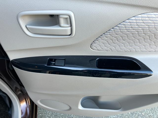 デイズ X 全方位カメラ付き インテリキー オートエアコン ミラーウインカー アイドリングストップ プッシュスタート ベンチシート(14枚目)