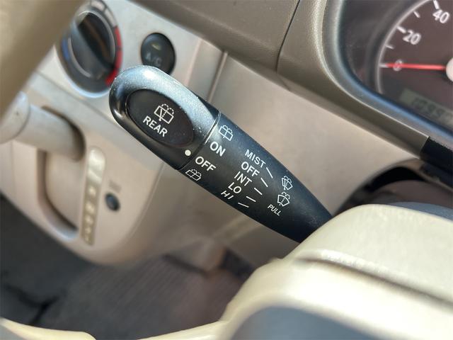 エブリイワゴン ＪＰ　ＥＴＣ　両側スライドドア　キーレスエントリー　電動格納ミラー　ＡＴ　盗難防止システム　ＡＢＳ　ＣＤ　アルミホイール　衝突安全ボディ　エアコン　パワーステアリング　パワーウィンドウ　運転席エアバッグ（7枚目）