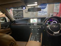 運転者にとっては日々使用することとなる運転席です。運転席からの視界は、店頭にてお客様ご自身の目でお確かめください！ 2