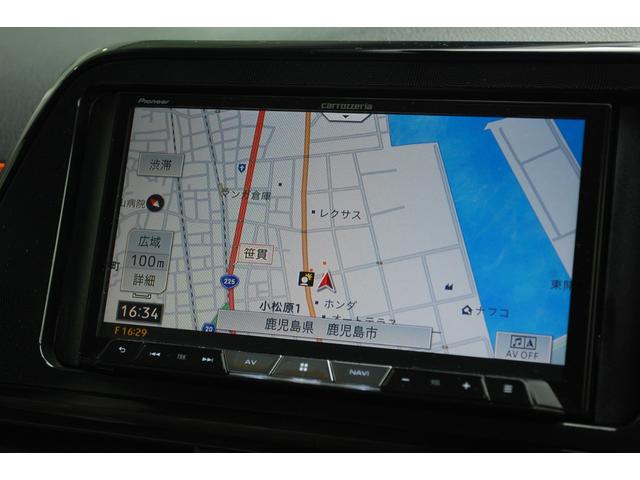 X トヨタセーフィティセンス カロッツェリアナビ バックモニター 電動スライドドア プッシュスタート スマートキー オートハイビーム 車線逸脱警報 ライトレベラー(12枚目)
