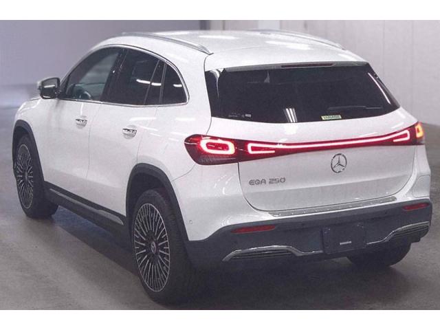 ＥＱＡ ＥＱＡ２５０　ＡＭＧラインパッケージ　アクティブディスタンスアシスト・ＰＲＥ－ＳＡＦＥ機能・パーキングアシスト・純正ナビ＋ＴＶ・３６０°カメラシステム・ＬＥＤヘッドライト・純正２０インチＡＷ・シートヒーター・ルーフレール・ＥＴＣ（2枚目）