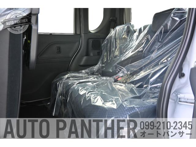 タント カスタムＲＳ　パノラマモニター・ナビ＋ＴＶ・スマートアシスト・フルＬＥＤヘッドランプ＋ＬＥＤフォグ・純正ＡＷ・ミラクルオープンドア・シートヒーター・両側パワースライドドア・電動パーキングブレーキ（13枚目）