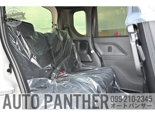 タント カスタムＲＳ　パノラマモニター・ナビ＋ＴＶ・スマートアシスト・フルＬＥＤヘッドランプ＋ＬＥＤフォグ・純正ＡＷ・ミラクルオープンドア・シートヒーター・両側パワースライドドア・電動パーキングブレーキ（14枚目）