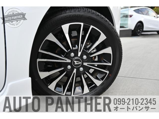 タント カスタムＲＳ　パノラマモニター・ナビ＋ＴＶ・スマートアシスト・フルＬＥＤヘッドランプ＋ＬＥＤフォグ・純正ＡＷ・ミラクルオープンドア・シートヒーター・両側パワースライドドア・電動パーキングブレーキ（18枚目）