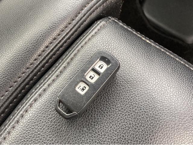 G・Aパッケージ ETC バックカメラ 両側スライド・片側電動 ナビ TV 衝突被害軽減システム HID スマートキー アイドリングストップ 電動格納ミラー ベンチシート CVT 盗難防止システム ABS ESC CD(13枚目)