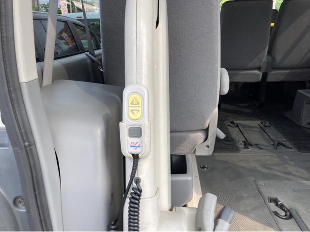 ロングDX ウェルキャブ車 車いす仕様車 Bタイプ福祉車輌 電動スライドドア キーレスエントリー AT(13枚目)