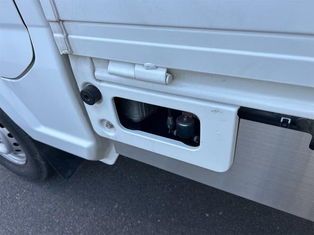 ミニキャブトラック 　軽トラック　ＡＴ　ＬＰＧ　エアコン　パワーステアリング　運転席エアバッグ　助手席エアバッグ（22枚目）