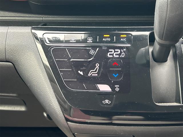 デイズ ボレロ　Ｘ　ドライブレコーダー　全周囲カメラ　ナビ　ＴＶ　クリアランスソナー　衝突被害軽減システム　オートライト　スマートキー　アイドリングストップ　電動格納ミラー　ベンチシート　ＣＶＴ　盗難防止システム　ＡＢＳ（8枚目）