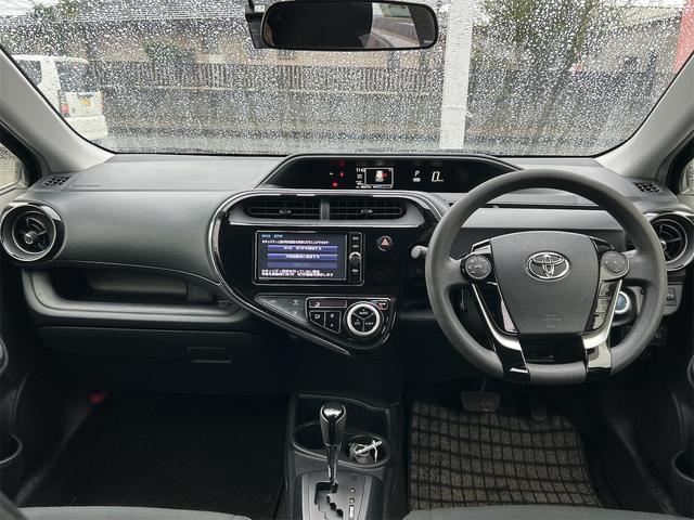 アクア Ｓスタイルブラック　ドライブレコーダー　ＥＴＣ　バックカメラ　ナビ　ＴＶ　クリアランスソナー　レーンアシスト　衝突被害軽減システム　オートマチックハイビーム　オートライト　スマートキー　電動格納ミラー　ＣＶＴ（2枚目）