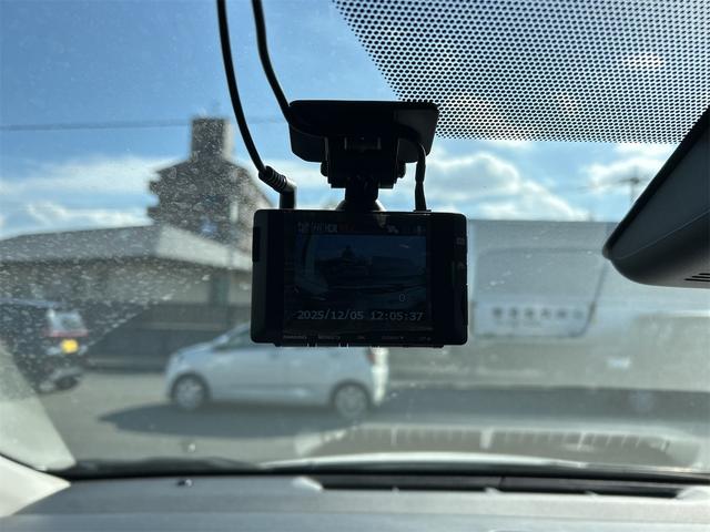 アクア Ｇ　ドライブレコーダー　ＥＴＣ　バックカメラ　ナビ　ＴＶ　オートクルーズコントロール　レーンアシスト　パークアシスト　衝突被害軽減システム　オートマチックハイビーム　オートライト　ＬＥＤヘッドランプ（8枚目）