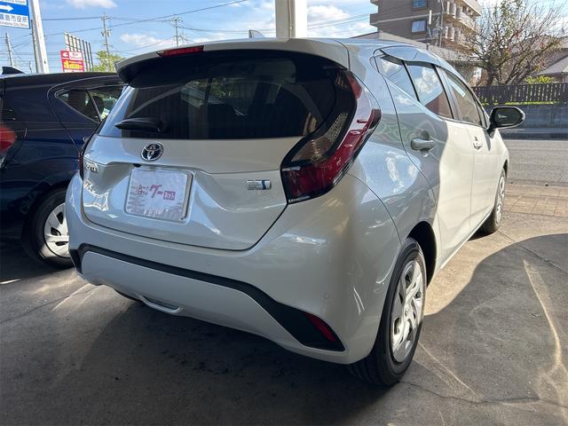 アクア Ｇ　ドライブレコーダー　ＥＴＣ　バックカメラ　ナビ　ＴＶ　オートクルーズコントロール　レーンアシスト　パークアシスト　衝突被害軽減システム　オートマチックハイビーム　オートライト　ＬＥＤヘッドランプ（14枚目）