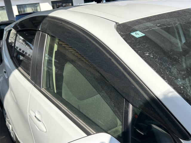 アクア Ｇ　ドライブレコーダー　ＥＴＣ　バックカメラ　ナビ　ＴＶ　オートクルーズコントロール　レーンアシスト　パークアシスト　衝突被害軽減システム　オートマチックハイビーム　オートライト　ＬＥＤヘッドランプ（23枚目）