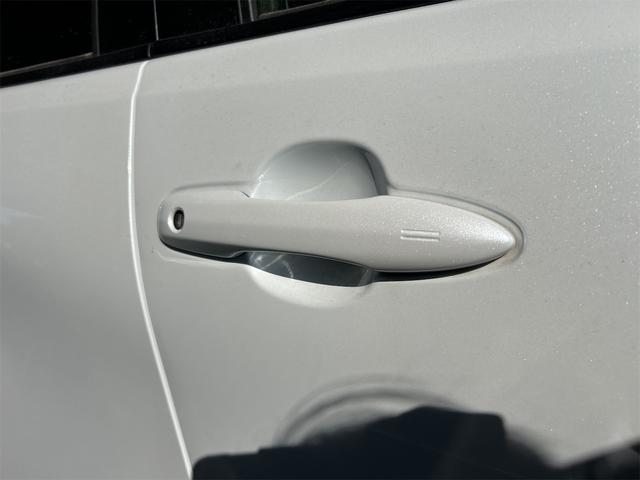 アクア Ｇ　ドライブレコーダー　ＥＴＣ　バックカメラ　ナビ　ＴＶ　オートクルーズコントロール　レーンアシスト　パークアシスト　衝突被害軽減システム　オートマチックハイビーム　オートライト　ＬＥＤヘッドランプ（24枚目）