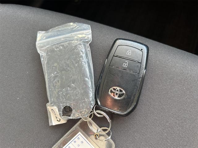 アクア Ｇ　ドライブレコーダー　ＥＴＣ　バックカメラ　ナビ　ＴＶ　オートクルーズコントロール　レーンアシスト　パークアシスト　衝突被害軽減システム　オートマチックハイビーム　オートライト　ＬＥＤヘッドランプ（58枚目）