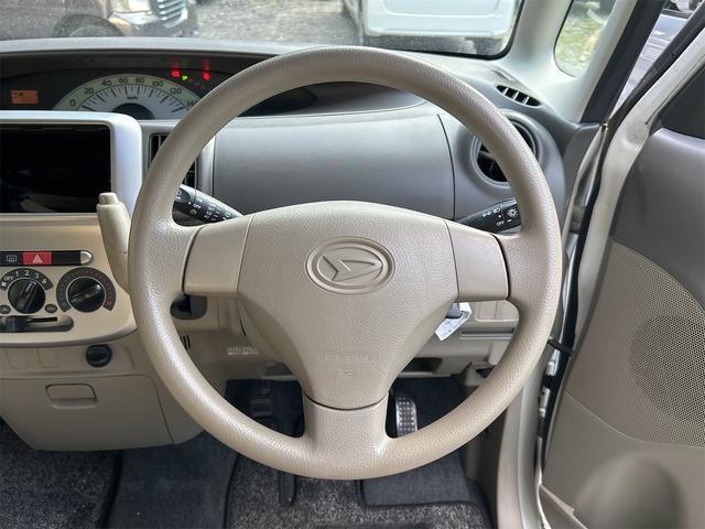 タント Ｌ　スライドドア　ＡＴ　盗難防止システム　衝突安全ボディ　エアコン　パワーステアリング　パワーウィンドウ（3枚目）