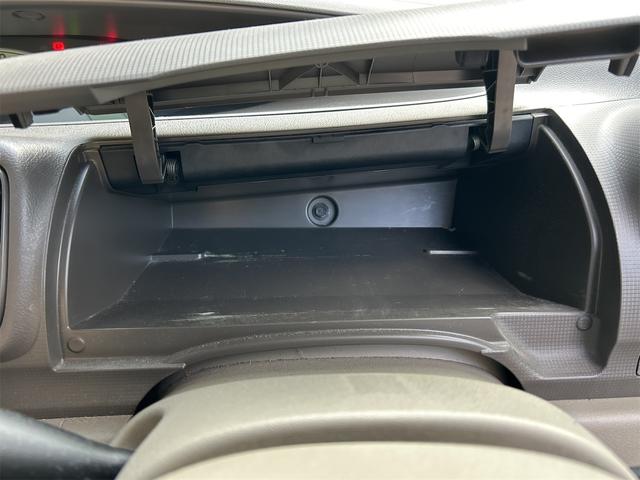 タント Ｌ　スライドドア　ＡＴ　盗難防止システム　衝突安全ボディ　エアコン　パワーステアリング　パワーウィンドウ（11枚目）