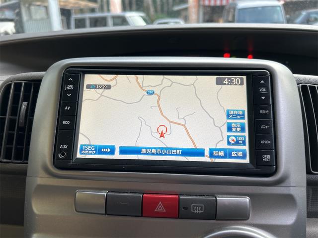 タント Ｘリミテッド　ＥＴＣ　バックカメラ　電動スライドドア　ナビ　ＴＶ　スマートキー　アイドリングストップ　電動格納ミラー　ベンチシート　ＣＶＴ　盗難防止システム　ＡＢＳ　ＣＤ　ミュージックプレイヤー接続可（4枚目）