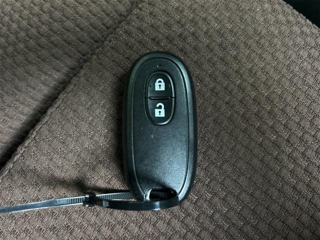 アルトラパン Ｇ　スマートキー　アイドリングストップ　ベンチシート　ＣＶＴ　盗難防止システム　ＡＢＳ　ＣＤ　衝突安全ボディ　エアコン　パワーステアリング　パワーウィンドウ（38枚目）