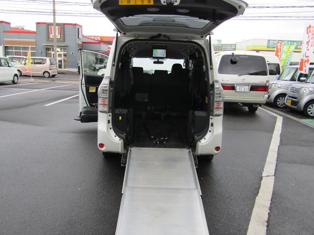 ヴォクシー Ｚ　ウエルキャブ助手席回転スライド＋スロープ（48枚目）