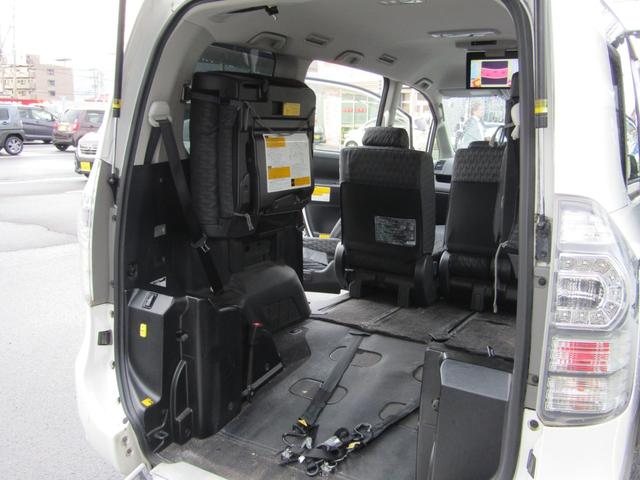 ヴォクシー Ｚ　ウエルキャブ助手席回転スライド＋スロープ（55枚目）