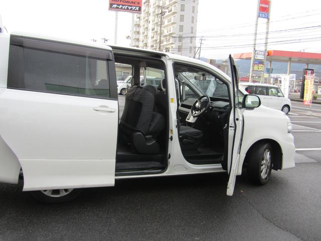 ヴォクシー Ｚ　ウエルキャブ助手席回転スライド＋スロープ（56枚目）