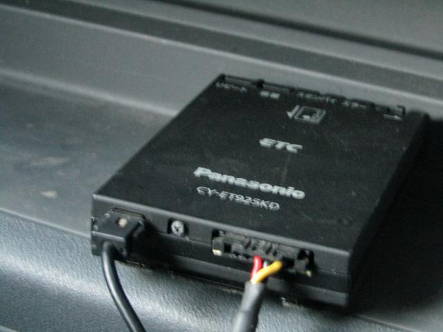 �X���[�N�K���X