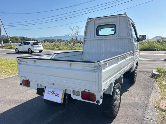 ミニキャブトラック Ｖタイプ　４ＷＤ　三方開　ＭＴ　エアコン（18枚目）