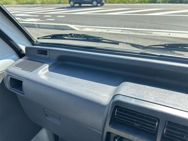 ミニキャブトラック Ｖタイプ　４ＷＤ　三方開　ＭＴ　エアコン（33枚目）