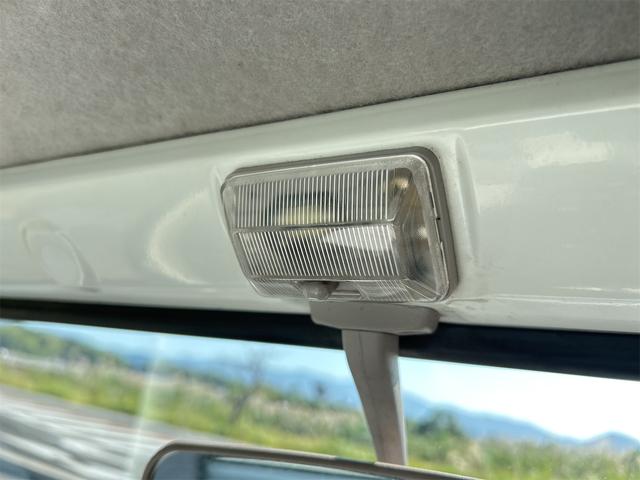 ミニキャブトラック Ｖタイプ　４ＷＤ　三方開　ＭＴ　エアコン（46枚目）
