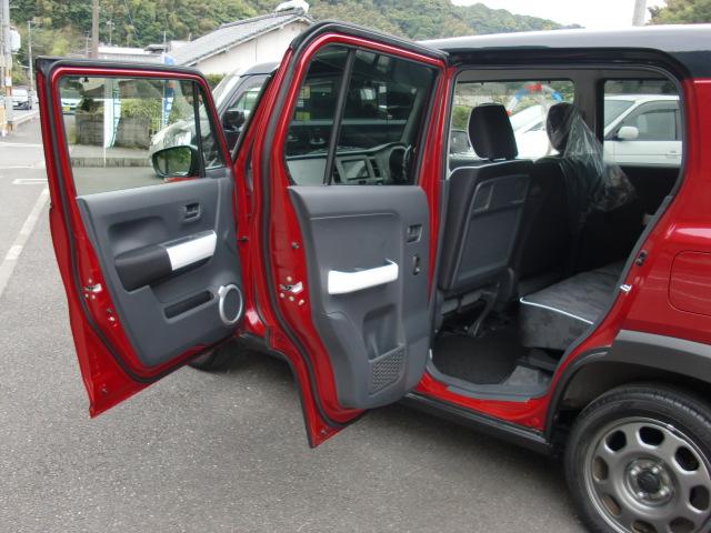 G レーダーブレーキサポート付 禁煙車 前オーナー様女性 ケンウッド製フルセグナビ 走行中テレビ視聴OK スマートキー プッシュスタート スズキディーラー点検整備付(10枚目)