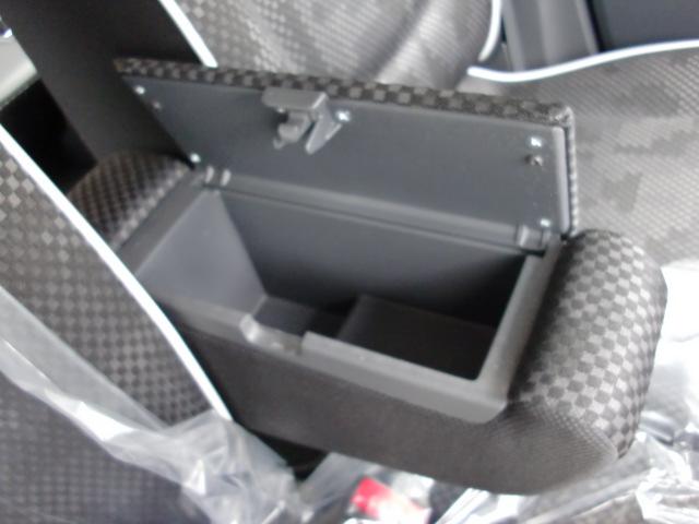 G レーダーブレーキサポート付 禁煙車 前オーナー様女性 ケンウッド製フルセグナビ 走行中テレビ視聴OK スマートキー プッシュスタート スズキディーラー点検整備付(65枚目)