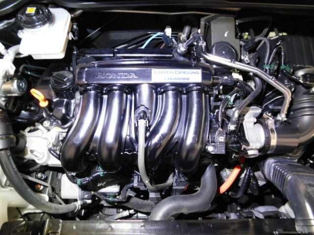 ハイブリッドRS・ホンダセンシング ホンダセンシングレス メモリーナビ LEDライト シートヒー ナビTV フルセグT ETC メモリーナビ アイドリングストップ アルミ 盗難防止システム オートクルーズ スマキー リアカメ VSA(20枚目)
