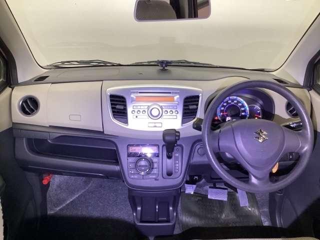 FX CD ETC WエアB Iストップ 盗難防止機能 運転席エアバック ABS付き PS キーレスキー AAC フロントベンチシート フルフラット パワーウィンドー CDプレーヤー付き ETC搭載(9枚目)
