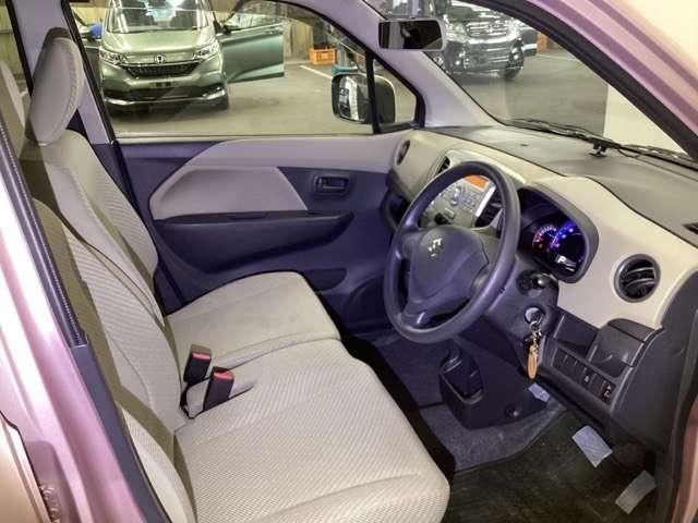 FX CD ETC WエアB Iストップ 盗難防止機能 運転席エアバック ABS付き PS キーレスキー AAC フロントベンチシート フルフラット パワーウィンドー CDプレーヤー付き ETC搭載(10枚目)