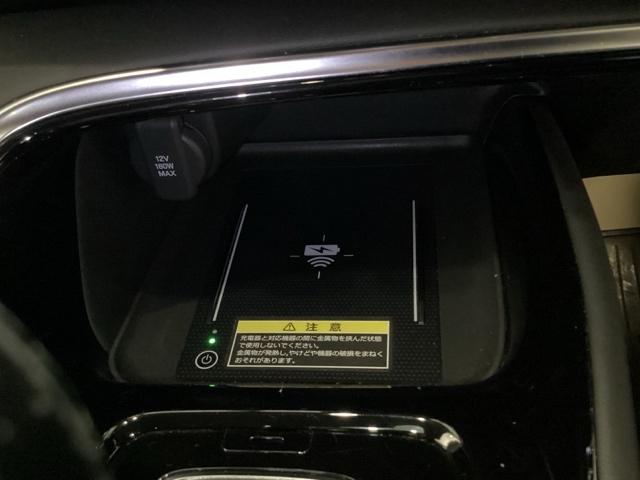 ヴェゼル ｅ：ＨＥＶＺ　リアカメラ　ドラレコ　ＥＴＣ　衝突回避支援ブレーキ機能　スマキ　Ｐトランク　フルオートエアコン　Ｄレコ　エアバッグ　両席エアバック　Ｒカメ　パワーウィンドウ　ＬＥＤランプ　クルーズＣ　ナビ＆ＴＶ（21枚目）