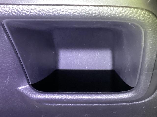 ヴェゼル e:HEVPLaY メモリーナビ ETC リアカメラ 衝突被害軽減ブレーキ カーテンエアバッグ 盗難防止装置 アイドルストップ ABS ESC フルオートエアコン シートヒータ エアバッグ LEDヘッドライト スマキー(31枚目)