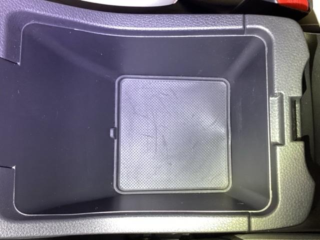 ヴェゼル e:HEVPLaY メモリーナビ ETC リアカメラ 衝突被害軽減ブレーキ カーテンエアバッグ 盗難防止装置 アイドルストップ ABS ESC フルオートエアコン シートヒータ エアバッグ LEDヘッドライト スマキー(34枚目)