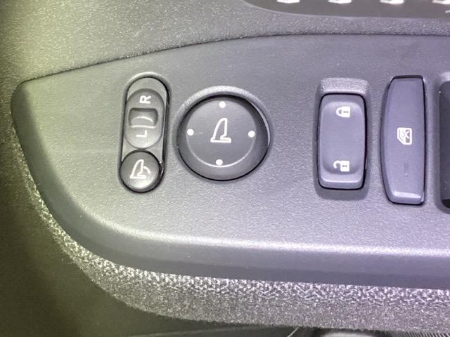 N-BOXカスタム ベースグレード ETC ドラレコ 当社デモカー CMBS Dレコ ベンチシート オートエアコン スマートキ LED 盗難防止装置 クルコン フルセグTV パワーステアリング エアバッグ ESC パワーウインドウ(32枚目)