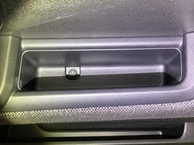 N-BOXカスタム ベースグレード ETC ドラレコ 当社デモカー CMBS Dレコ ベンチシート オートエアコン スマートキ LED 盗難防止装置 クルコン フルセグTV パワーステアリング エアバッグ ESC パワーウインドウ(34枚目)