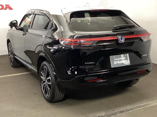 ヴェゼル e:HEVZ・PLaYパッケージ ドラレコ リアカメラ ETC オートクルーズコントロール アイドリングストップ LEDヘッド USB 電動テールゲート 衝突被害軽減システム リヤカメラ フルセグテレビ 横滑り防止装置 シートヒーター(8枚目)