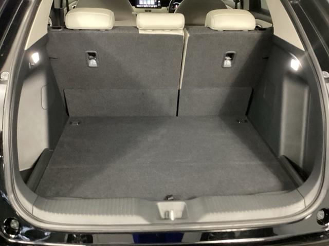 ヴェゼル e:HEVZ・PLaYパッケージ ドラレコ リアカメラ ETC オートクルーズコントロール アイドリングストップ LEDヘッド USB 電動テールゲート 衝突被害軽減システム リヤカメラ フルセグテレビ 横滑り防止装置 シートヒーター(10枚目)