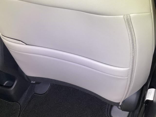 ヴェゼル e:HEVZ・PLaYパッケージ ドラレコ リアカメラ ETC オートクルーズコントロール アイドリングストップ LEDヘッド USB 電動テールゲート 衝突被害軽減システム リヤカメラ フルセグテレビ 横滑り防止装置 シートヒーター(13枚目)