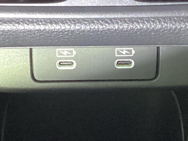 ヴェゼル e:HEVZ・PLaYパッケージ ドラレコ リアカメラ ETC オートクルーズコントロール アイドリングストップ LEDヘッド USB 電動テールゲート 衝突被害軽減システム リヤカメラ フルセグテレビ 横滑り防止装置 シートヒーター(15枚目)