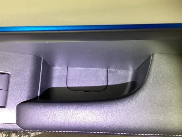 ヴェゼル e:HEVZ・PLaYパッケージ ドラレコ リアカメラ ETC オートクルーズコントロール アイドリングストップ LEDヘッド USB 電動テールゲート 衝突被害軽減システム リヤカメラ フルセグテレビ 横滑り防止装置 シートヒーター(42枚目)