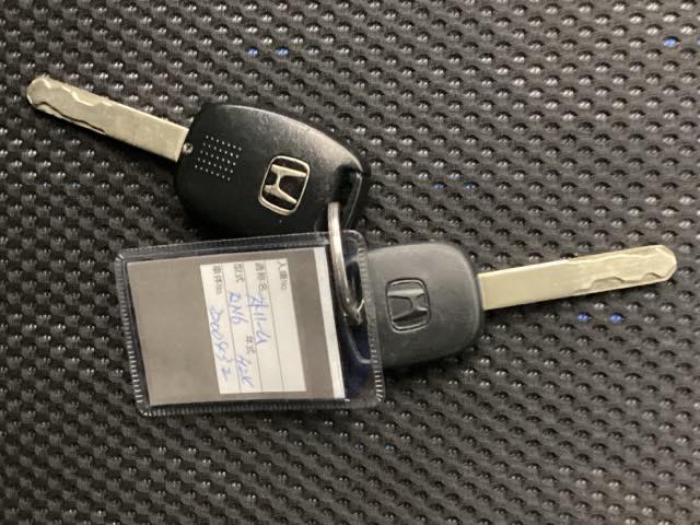 ストリーム ＲＳＺＳパッケージ　ＥＴＣ　ＨＩＤライト　アルミホイール　キーレスエントリーキー（18枚目）