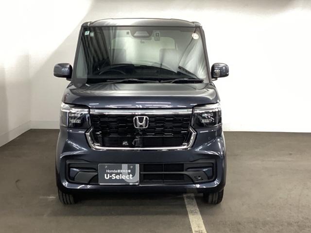 N-BOXカスタム ベースグレード メモリーナビ フルセグ 全周囲カメラ ETC ドラレコ W電動ドア CMBS Dレコ ベンチシート オートエアコン スマートキ LED 盗難防止装置 クルコン バックカメラ パワーステアリング ESC(6枚目)