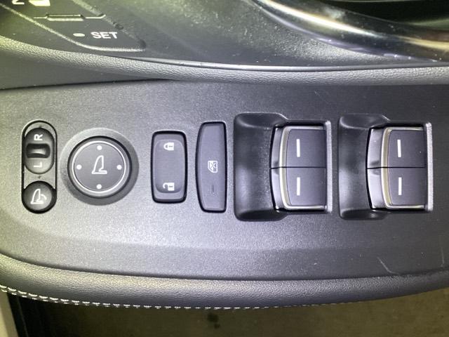 ＺＲ－Ｖ ｅ：ＨＥＶＺ特別仕様車ブラックスタイル　ドラレコ　リアカメラ　ＥＴＣ　アラウンドビューモニター　ＬＥＤヘッドランプ　スマ－トキ－　クルコン　ドライブレコーダー　シートヒーター　バックカメラ　盗難防止装置　ＥＳＣ　フルオートエアコン　ＡＢＳ（28枚目）