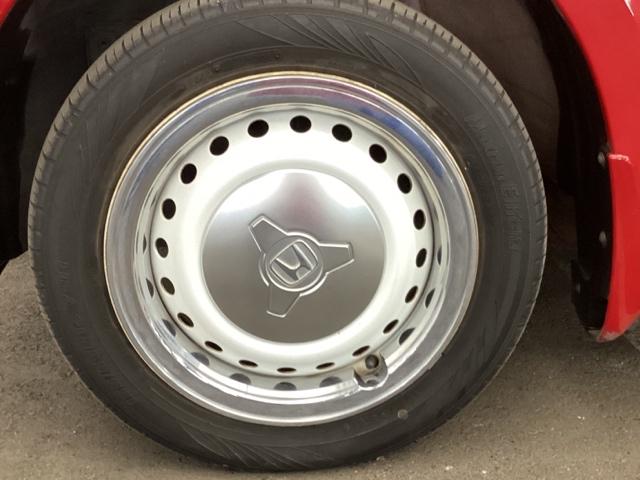 足元からスタイリッシュさを演出。