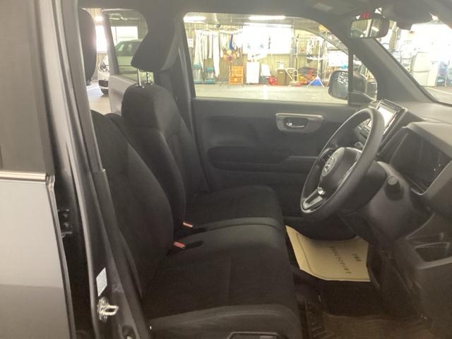 N-WGNカスタム Lホンダセンシング メモリーナビ リアカメラ ETC ドラレコ ブレーキサポート ECON スマ-トキ- エアコン バックカメラ LEDヘッド サイドエアバッグ 盗難防止 ベンチシート キーレス 横滑り防止機能 ABS(14枚目)